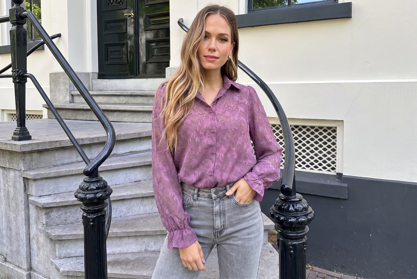 Floral Mesh Blouse Mauve — dames jurkjes