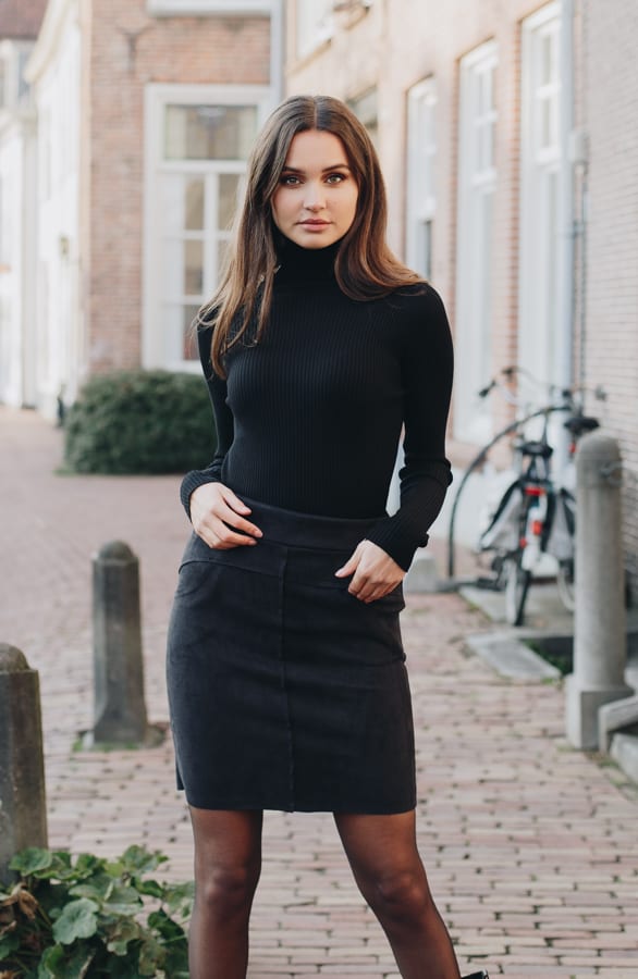 Mila Rok Zwart – shoparchief — foto 2