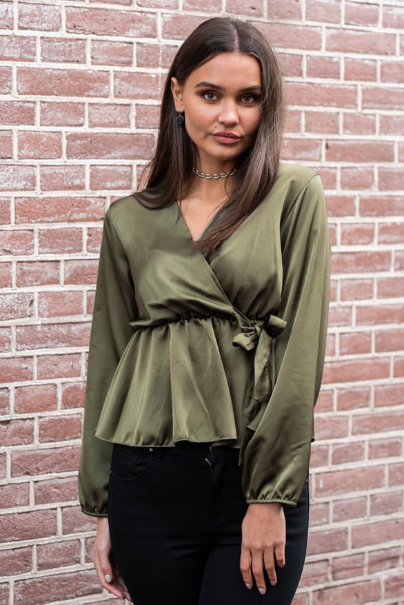 Blaire Satin Blouse Army – shoparchief — foto 2