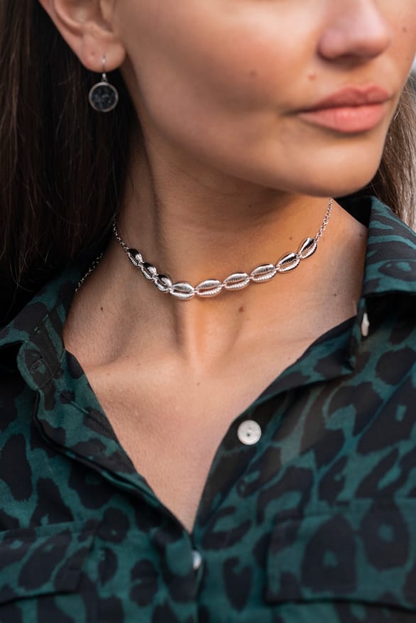 Milou Schelpen Choker Zilver – shoparchief — foto 2