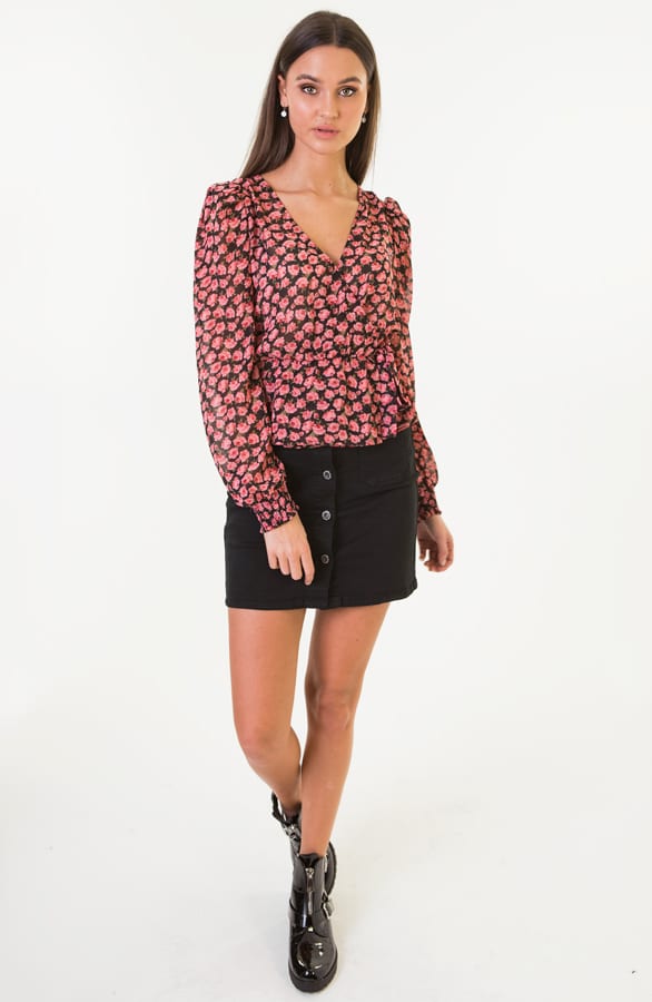 Brigit Bloemen Overslag Blouse Zwart – shoparchief — foto 3
