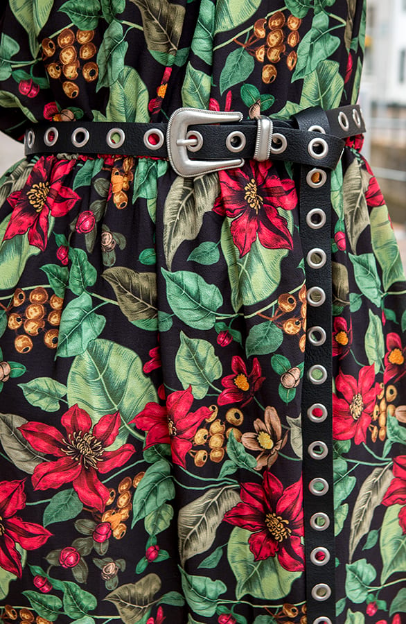 Off Shoulder Jurk Linde Zwart – shoparchief — foto 4