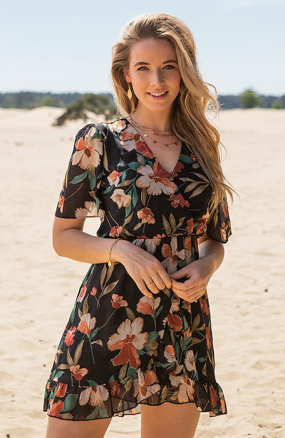 Bloemen Jurk Sadie Zwart – shoparchief — foto 2