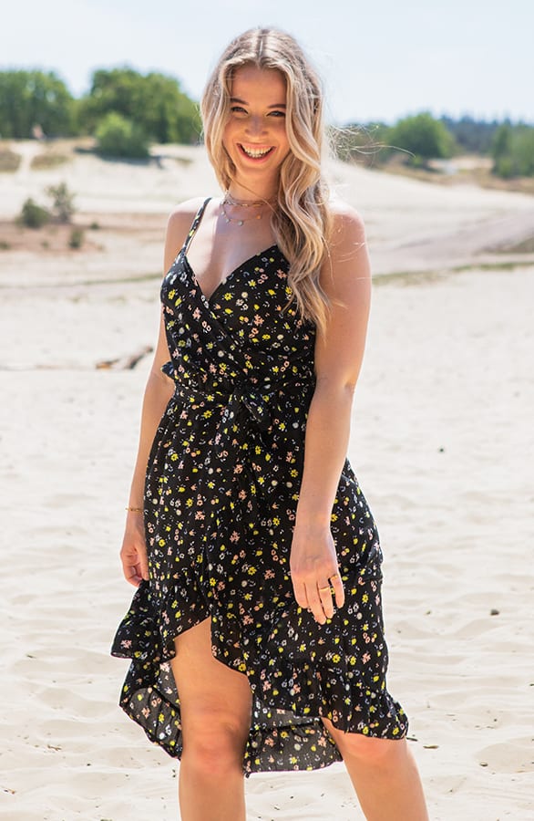 Bloemen Spaghetti Jurk Fae Zwart – shoparchief — foto 2