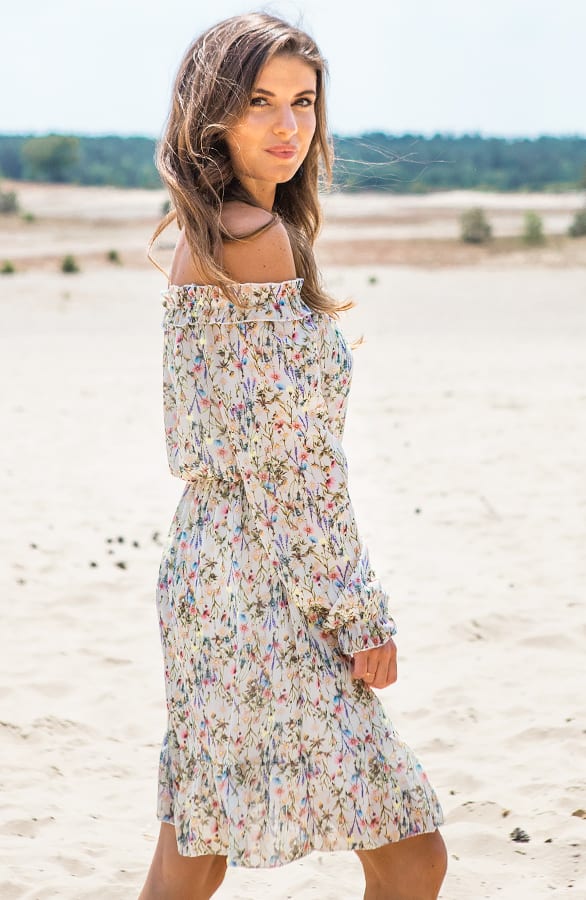 Off Shoulder Bloemen Jurk Myra Creme – shoparchief — foto 2