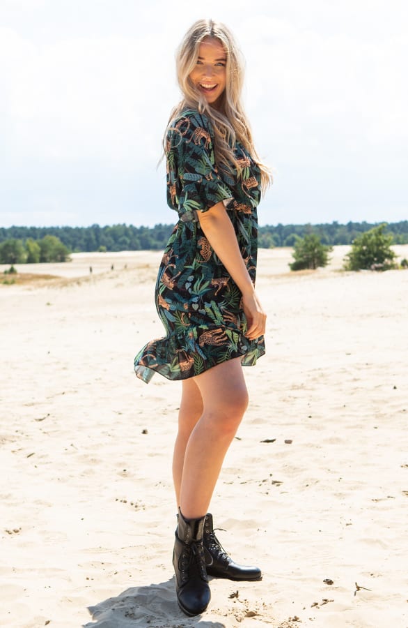 Jungle Jurk Jane – shoparchief — foto 2