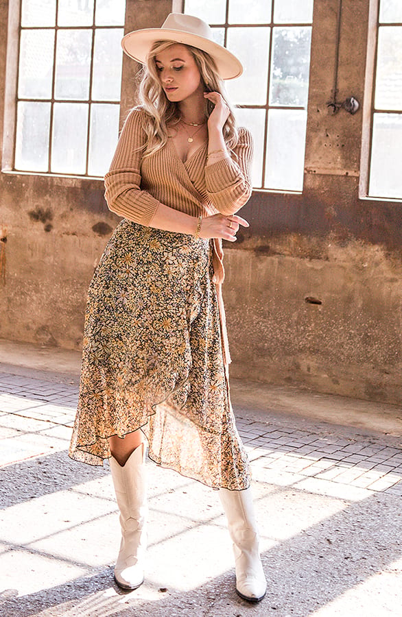 Vest Met Strik Julia Camel – shoparchief — foto 2