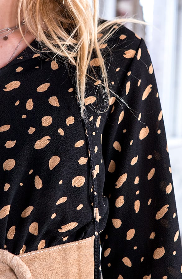 Evelyn Cheetah Ruches Jurk Zwart Camel – shoparchief — foto 5