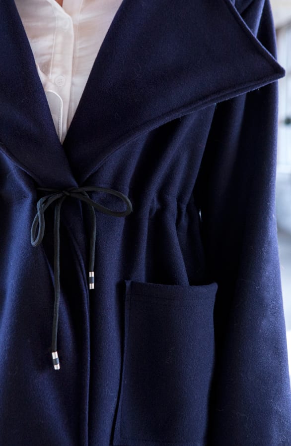 Lange Trenchcoat Jada Marineblauw – shoparchief — foto 4
