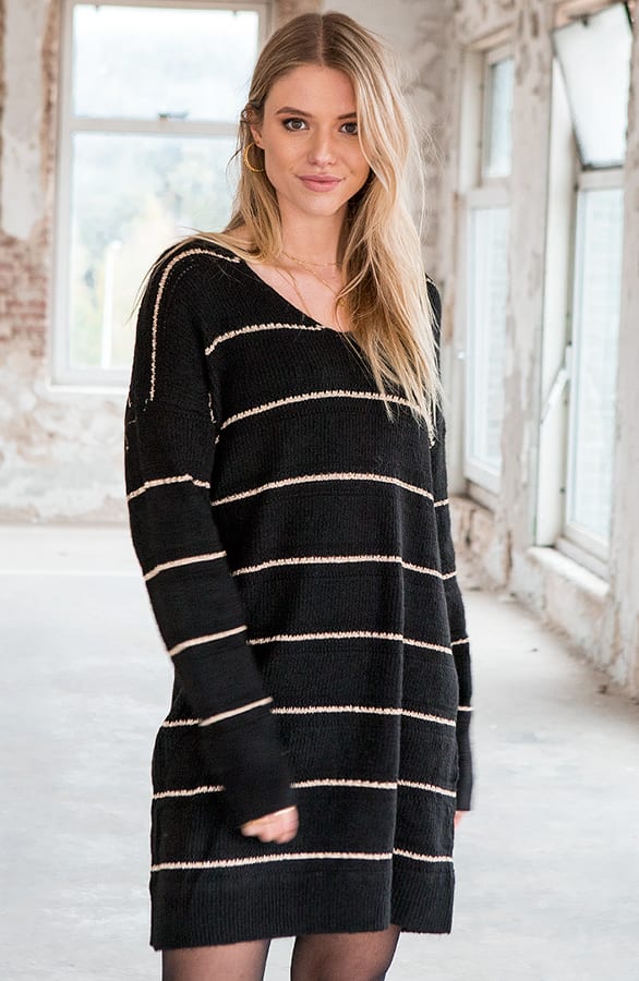 Oversized Gestreepte Tuniek Aïcha Zwart – shoparchief — foto 3