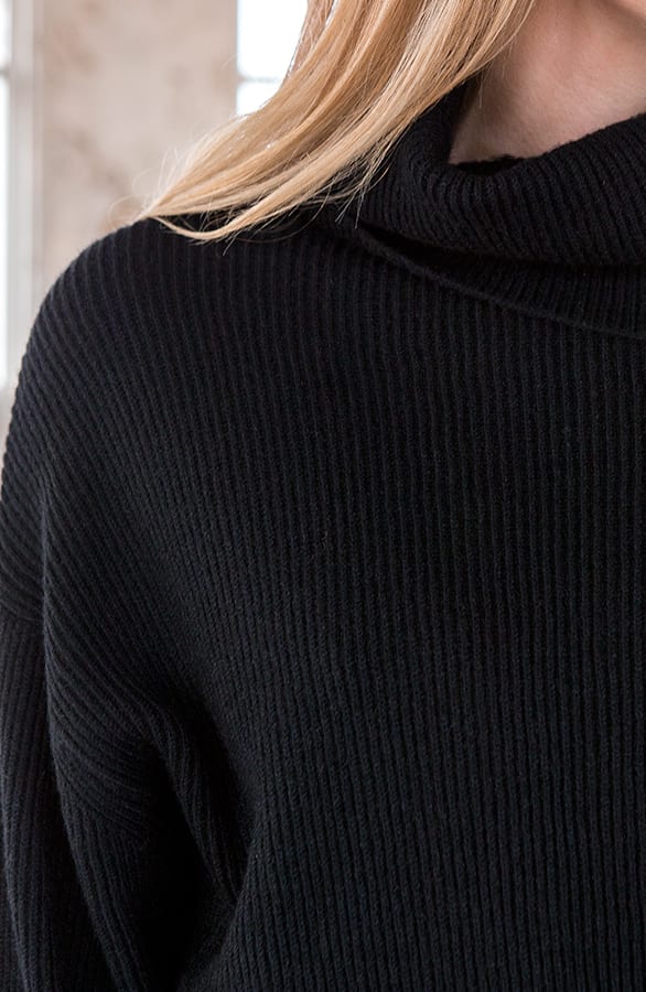 Oversized Trui Met Col Dionne Zwart – shoparchief — foto 4