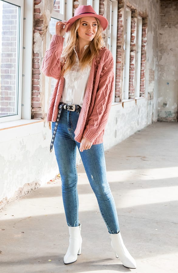 Vest Met Pompons Gebreid Teresa Roze – shoparchief