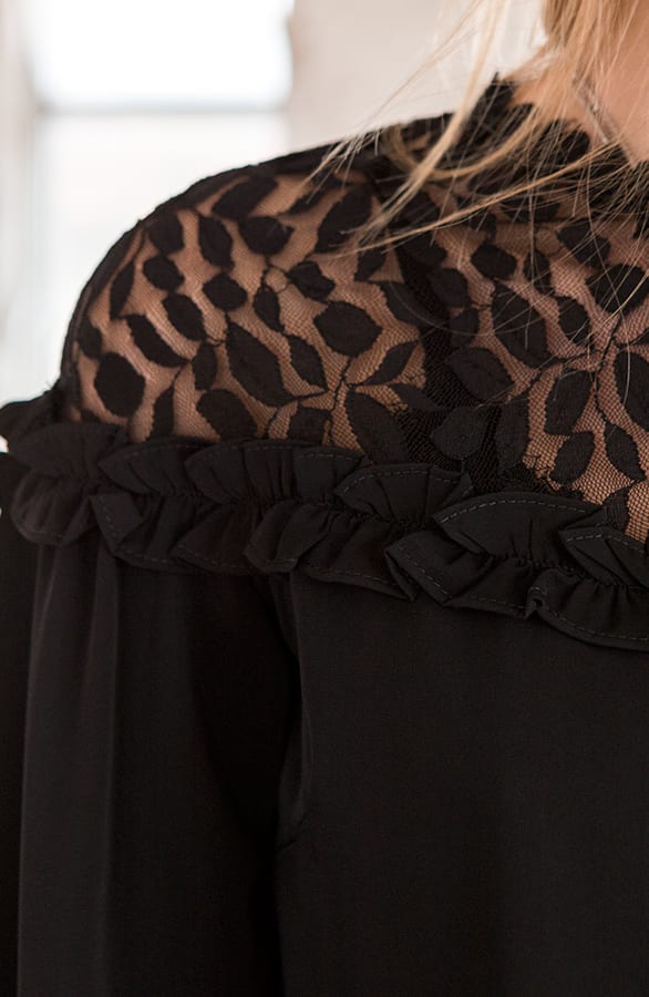 Kanten Bloemen Blouse Adèle Zwart – shoparchief — foto 6