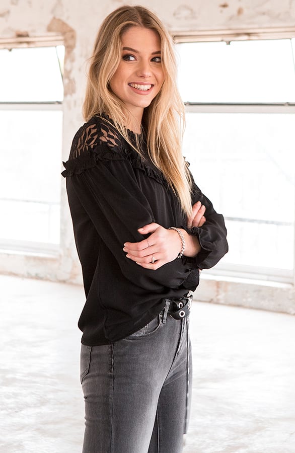Kanten Bloemen Blouse Adèle Zwart – shoparchief — foto 5