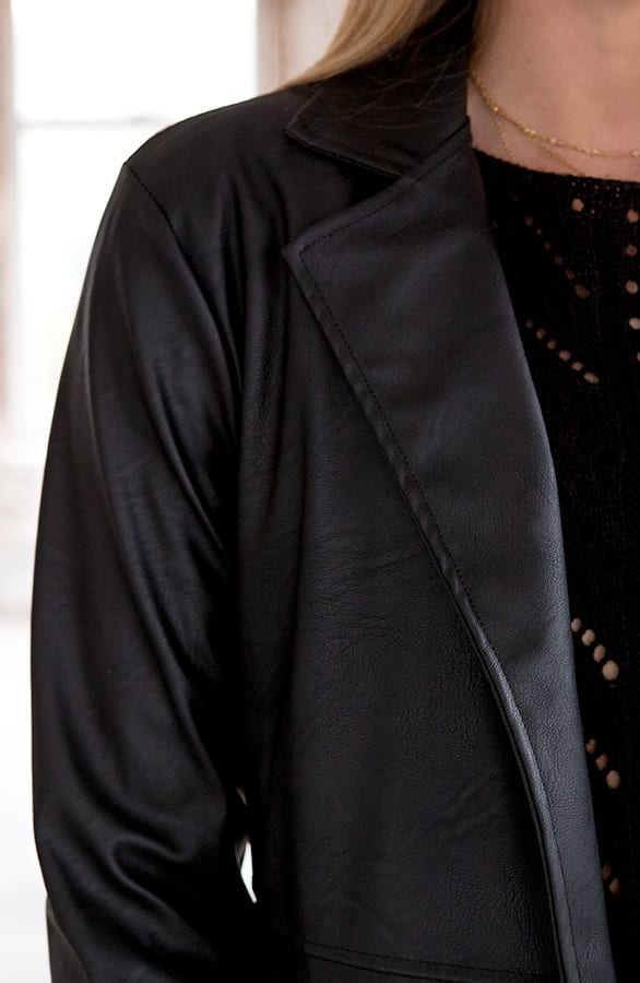 Lang leren vest Abbie Zwart – shoparchief — foto 3