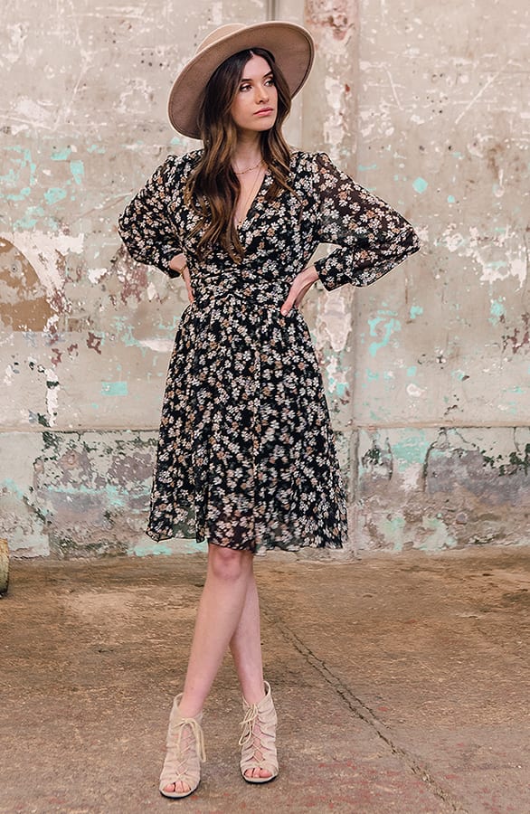 Jurk Met Bloemen Fiona Zwart – shoparchief — foto 4