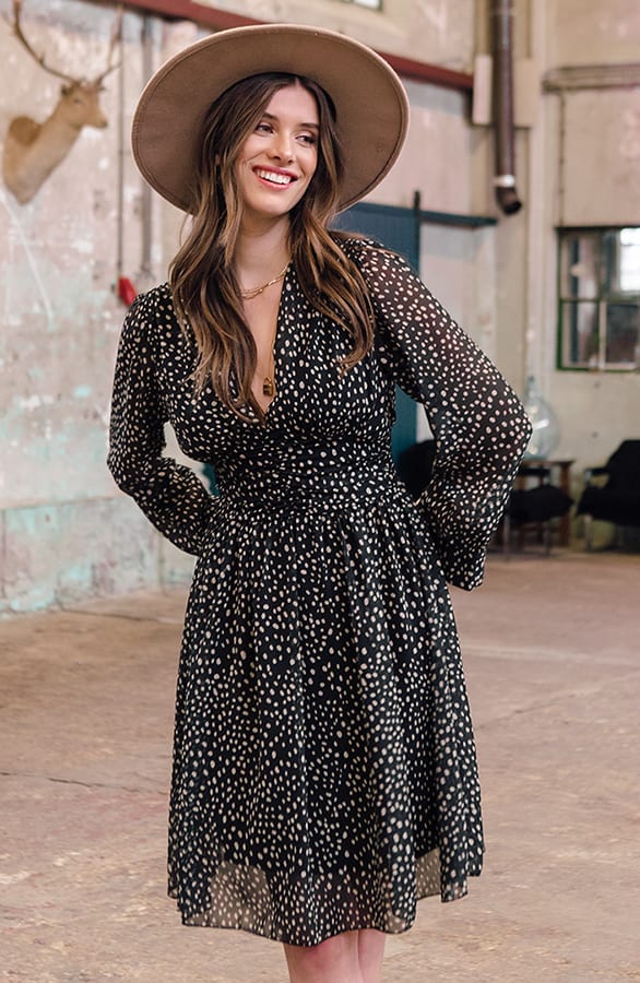 Jurk Met Cheetahprint Fiona Zwart – shoparchief — foto 2