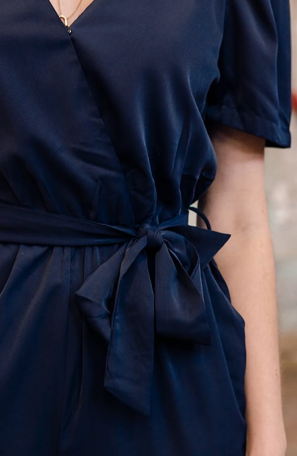 V-hals Jumpsuit Lauri Marine – shoparchief — foto 3
