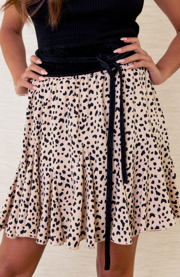 Ruches Dierenprint Rok Elize Beige – shoparchief