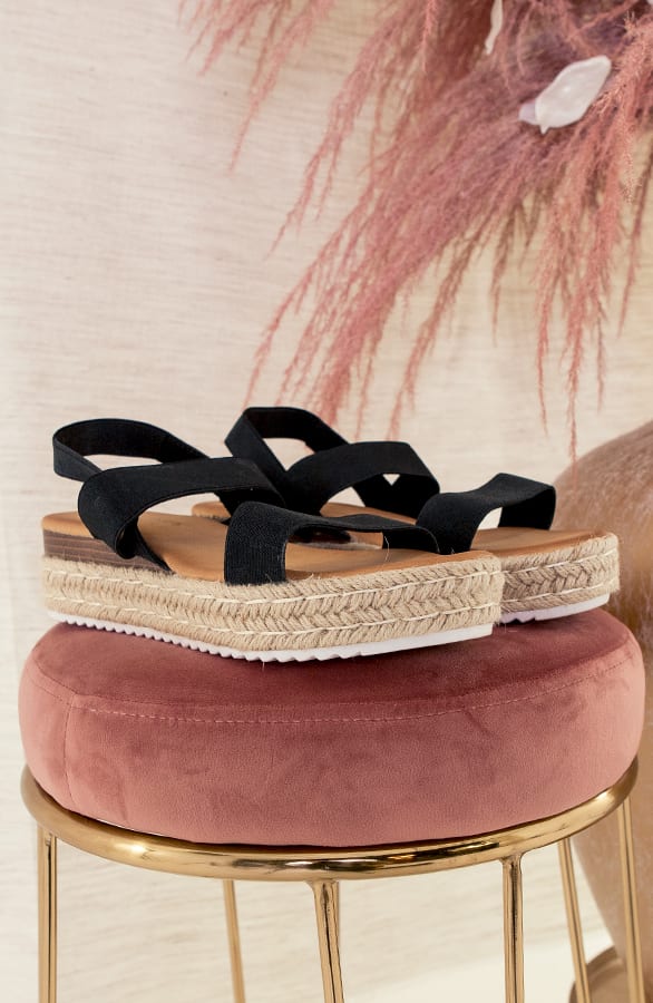 Sandalen Met Elastische Bandjes Boyi Zwart – shoparchief