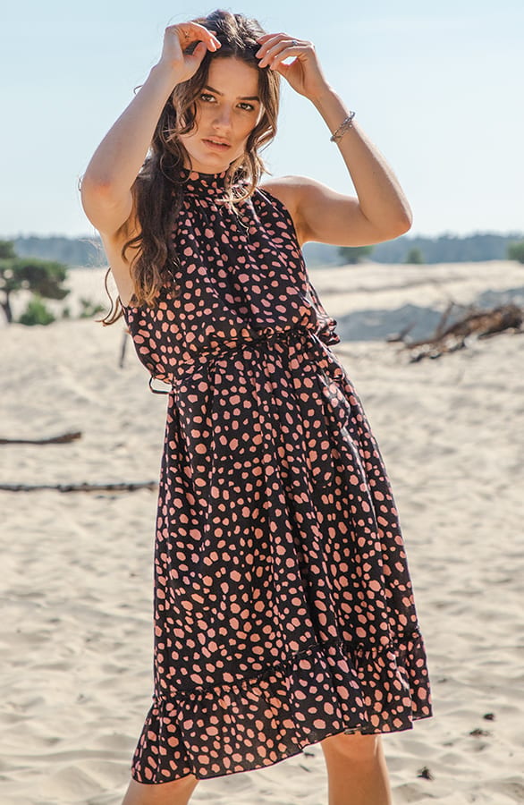 Cheetah Halter Jurk Jynte Koraal – shoparchief