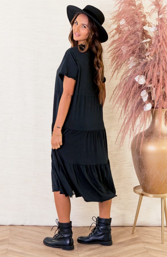 Washed Laagjes Jurk Jazzy Zwart – shoparchief — foto 3