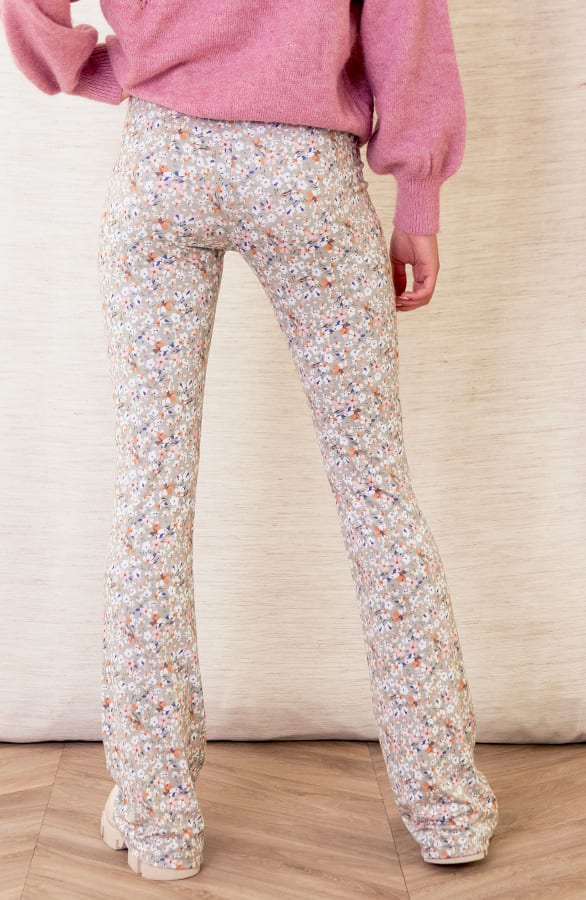 Janine Flared Broek Bloemen Light Army – shoparchief — foto 2