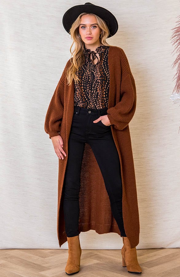 Gebreid Vest Lang Mila Cognac – shoparchief