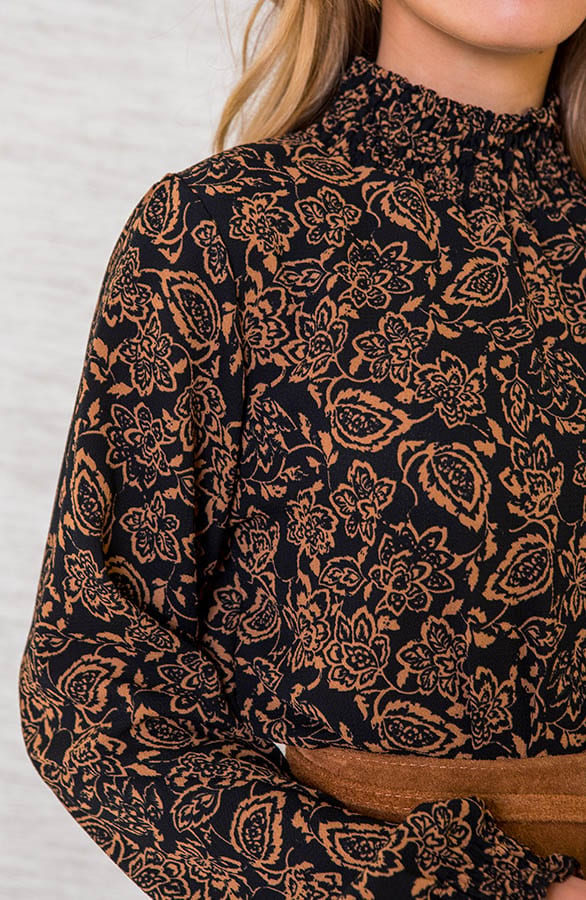 Jurk Met Colkraag Iliana Paisley print Cognac – shoparchief — foto 4