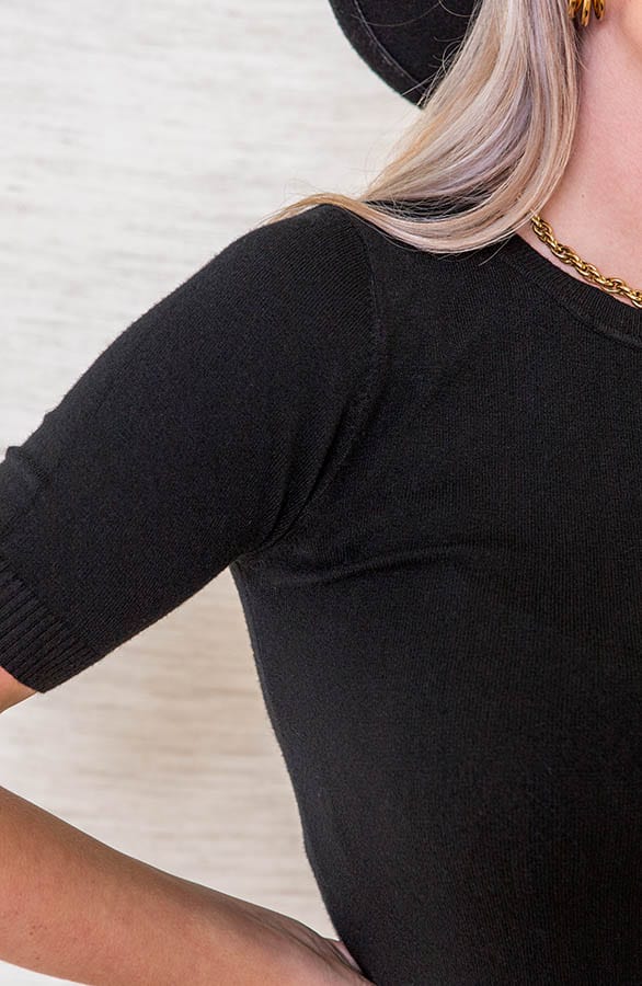 Korte Mouwen Stretch Top April Zwart – shoparchief