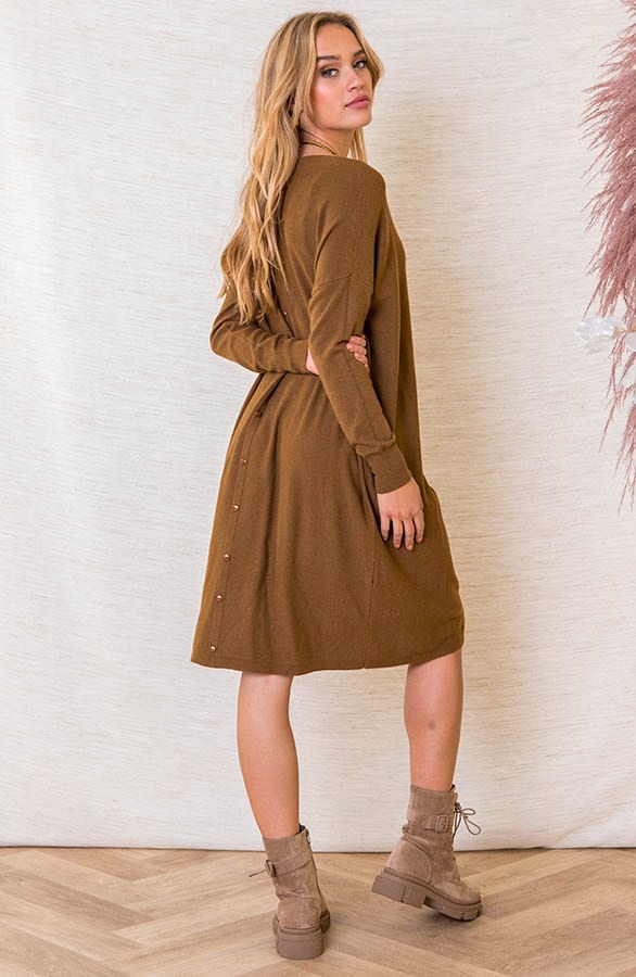 Oversized Jurk Met Knopen Faith Cognac – shoparchief — foto 3