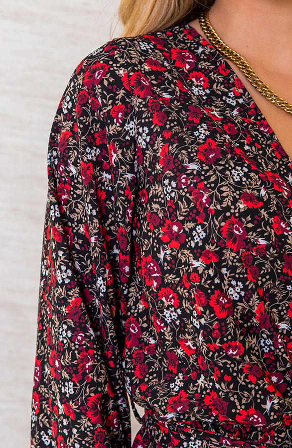 Overslag Jurk Met Bloemen Lola Rood – shoparchief — foto 4