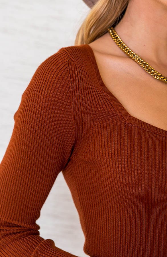 Rib Jurk Vierkante Hals Lia Roestbruin – shoparchief — foto 4
