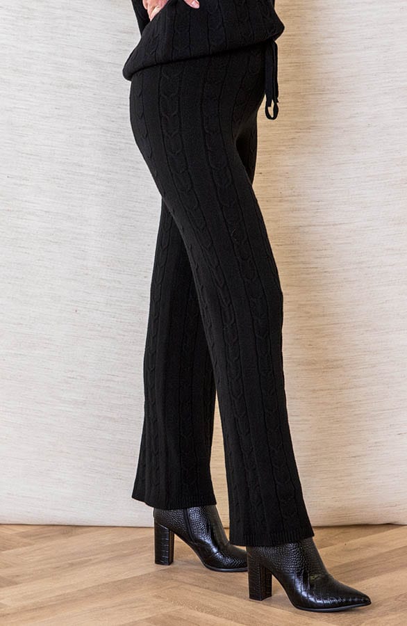 Zachtgebreide Kabelpatroon Broek Janice Zwart – shoparchief — foto 2