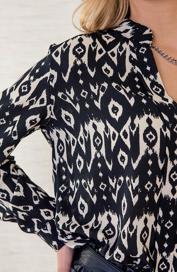 Blouse Met Boho Print Ysabel Zwart – shoparchief — foto 4