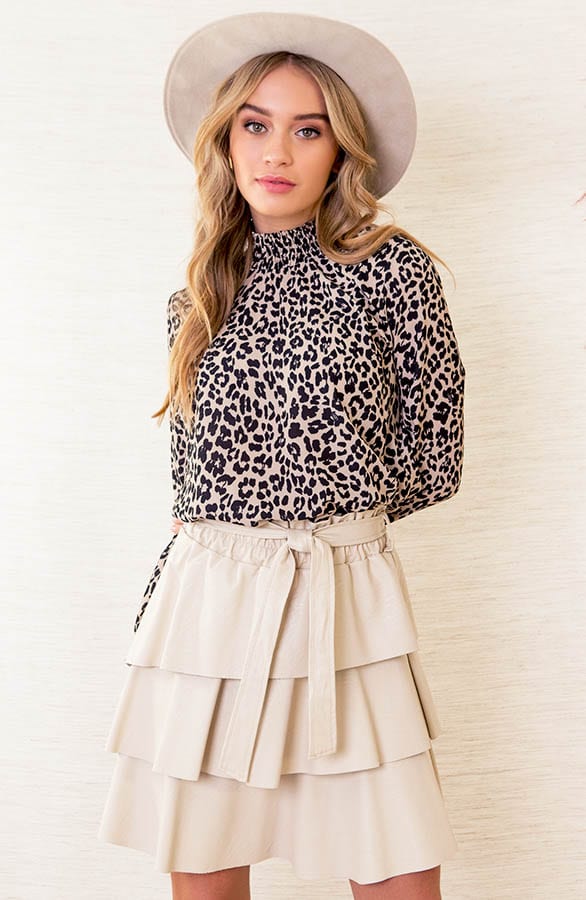 Col Blouse Met Panterprint Philley Beige – shoparchief