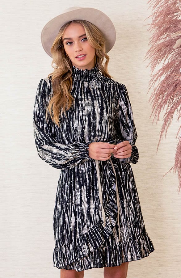 Jurk Met Colkraag Iliana Luxury Print – shoparchief