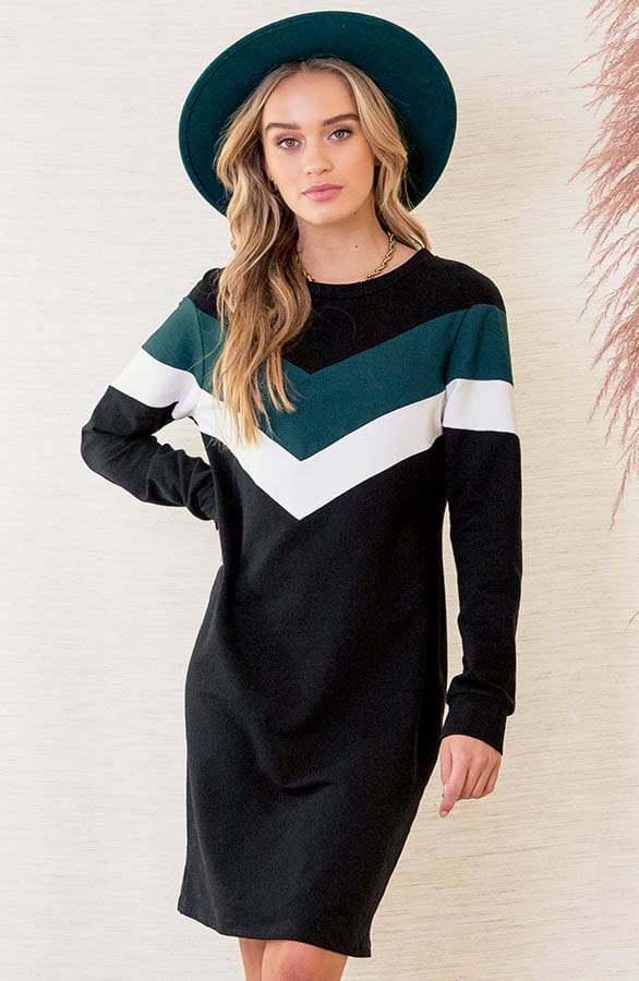Tuniek Met V Print Lott Smaragd – shoparchief