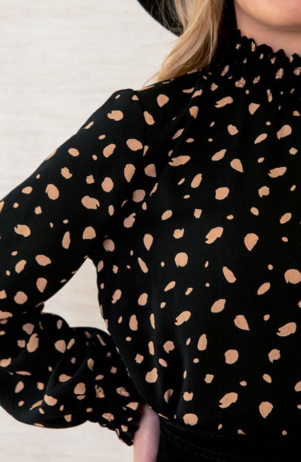 Col Blouse Met Stippenprint Philley Zwart – shoparchief — foto 4