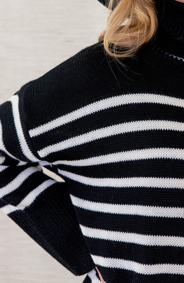 Gebreide Col Jurk Yara Zwart Wit – shoparchief — foto 5