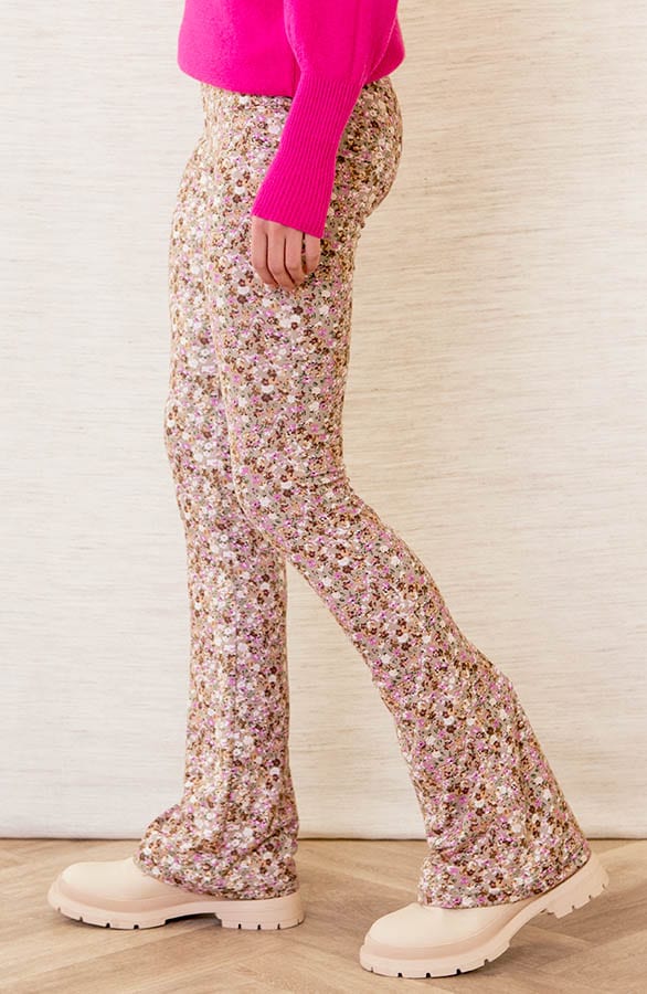 Janine Flared Broek Bloemen Beige – shoparchief — foto 2