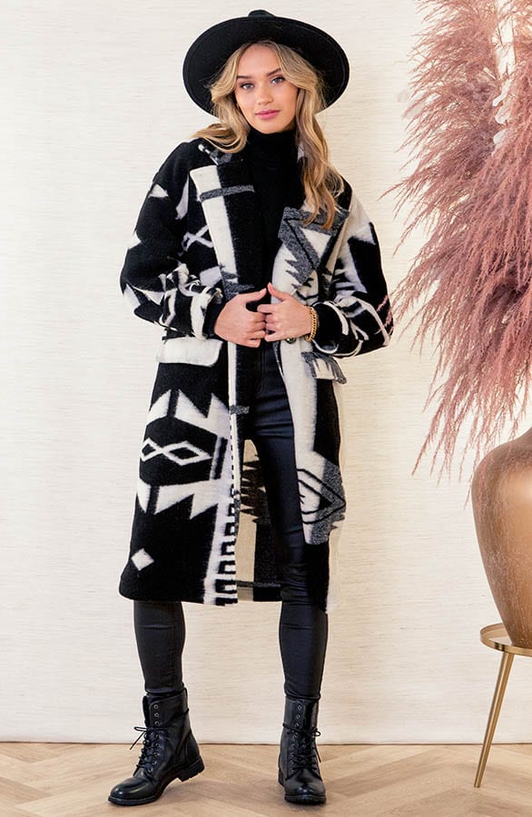 Oversized Print Jas Giulia Zwart – shoparchief