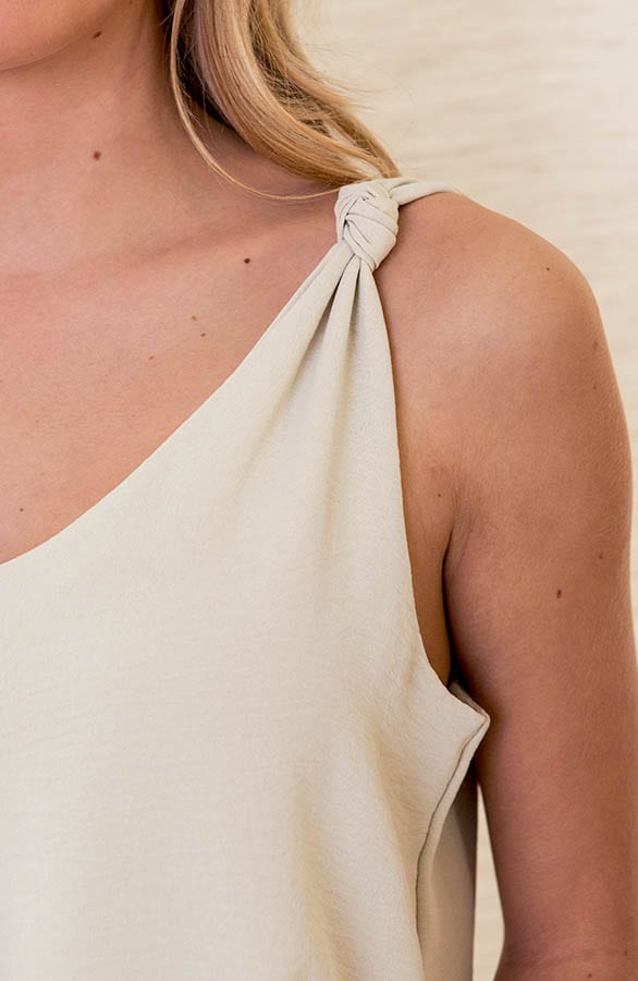 Trendy Top Jipp Beige – shoparchief — foto 5