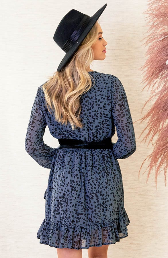 Ruches Cheetahprint Jurk Yinte Jeansblauw – shoparchief — foto 4