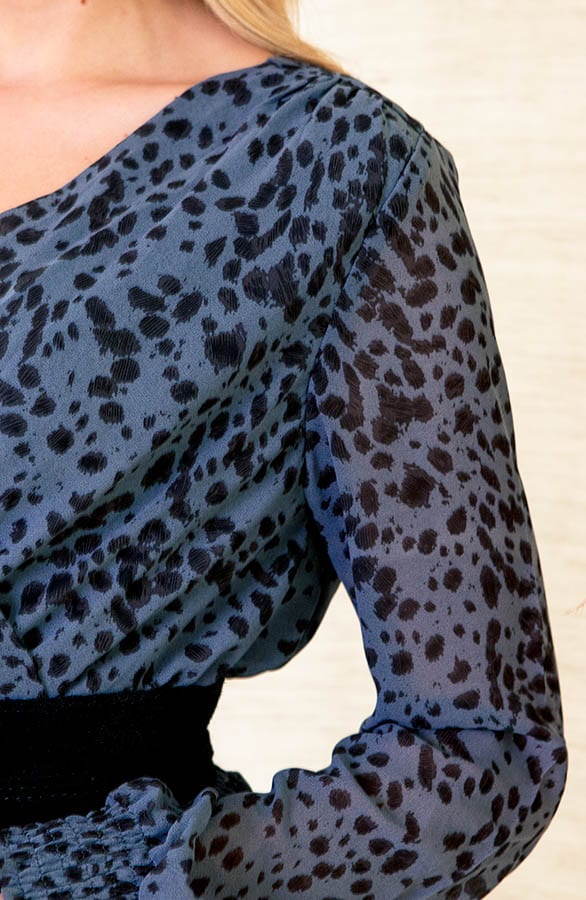 Ruches Cheetahprint Jurk Yinte Jeansblauw – shoparchief — foto 5