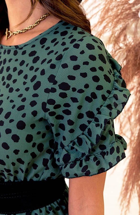 Dierenprint Ruffle Jurk Linde Army – shoparchief — foto 5