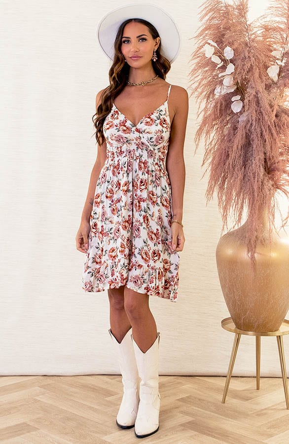 Rozen Spaghetti Jurk Jacky Kort Ecru – shoparchief — foto 6