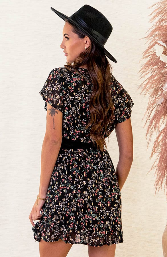 Ruffle Bloemenprint Jurkje Nina Zwart – shoparchief — foto 3