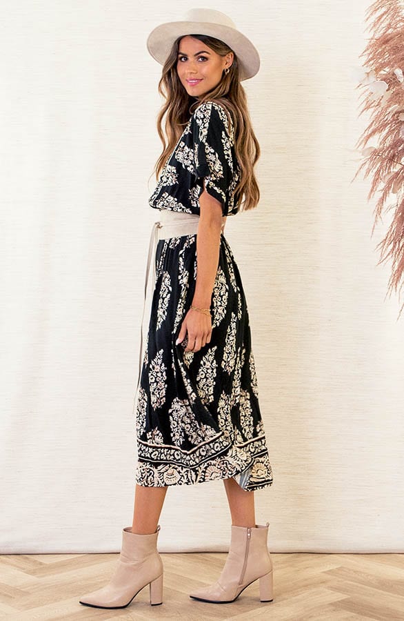 Blouse Jurk Met Print Jasmine Zwart – shoparchief — foto 3