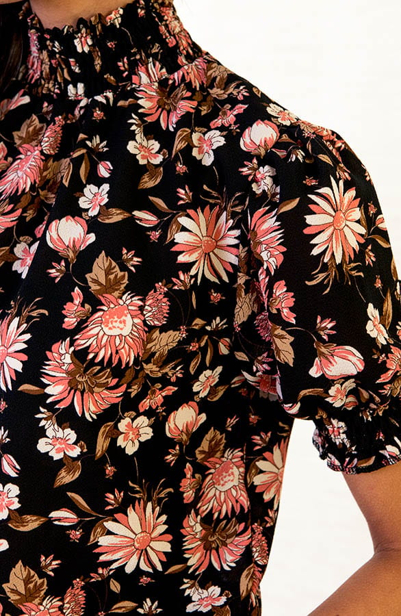 Lynn Top Flower Zwart – shoparchief — foto 5